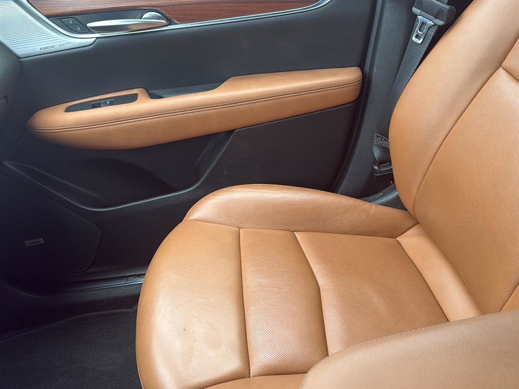 2023 Cadillac XT5 Base