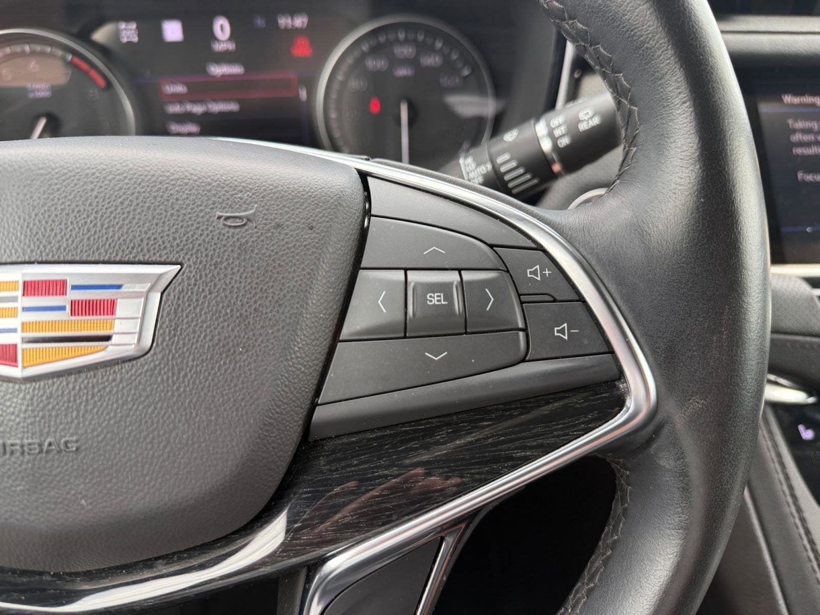 2023 Cadillac XT5 Base