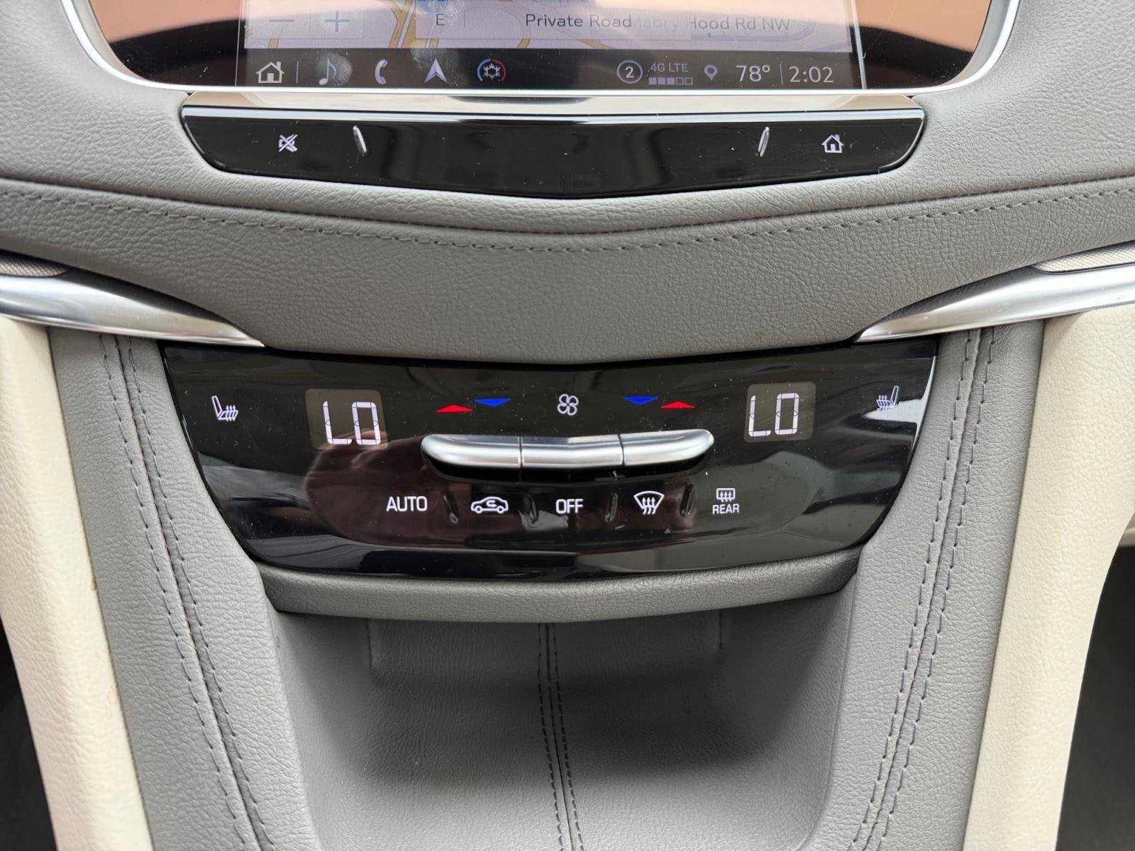 2024 Cadillac XT5 Base