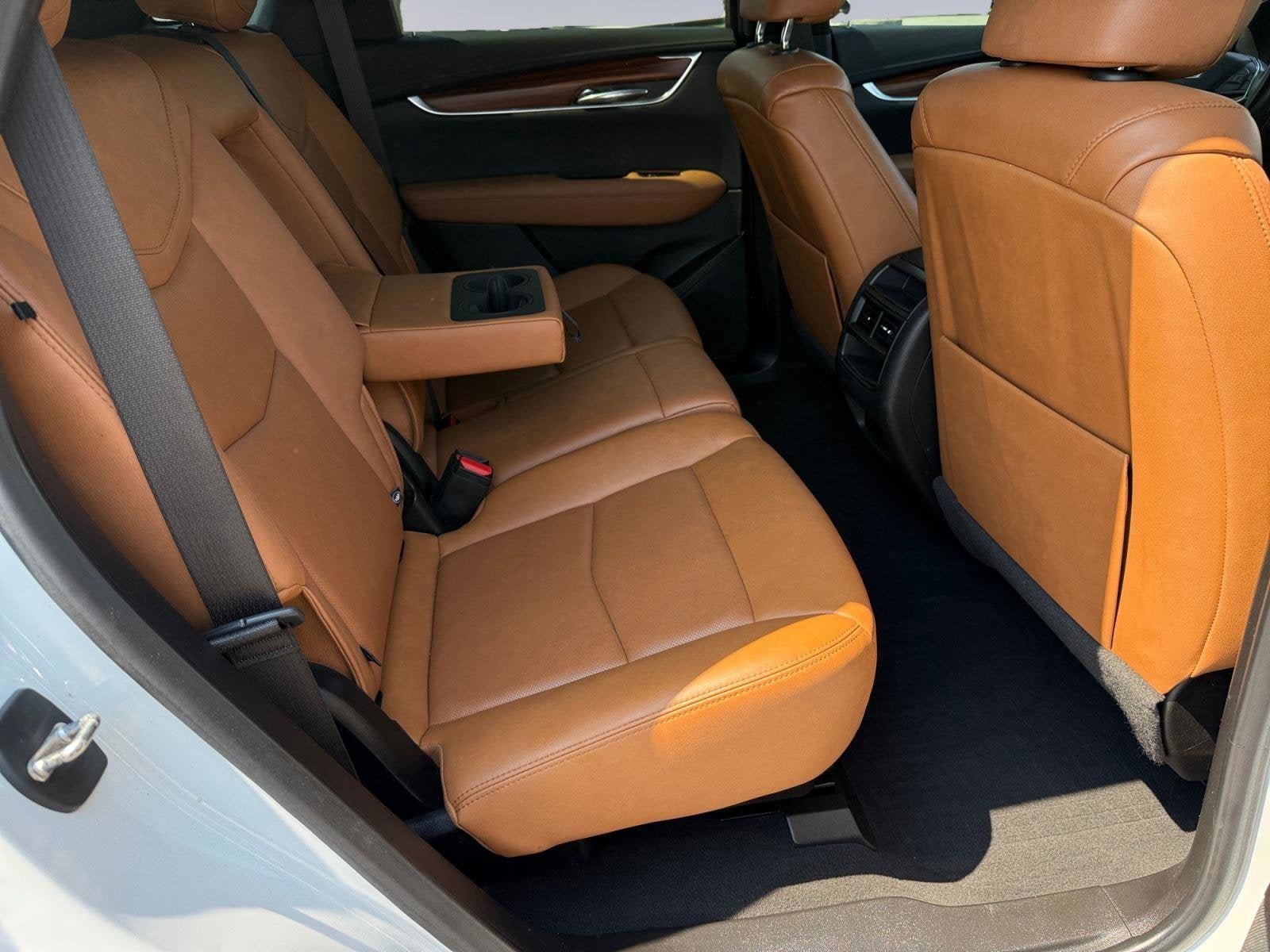 2021 Cadillac XT5 Base