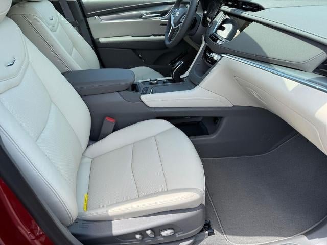 2026 Cadillac XT5 AWD 4dr Premium Luxury