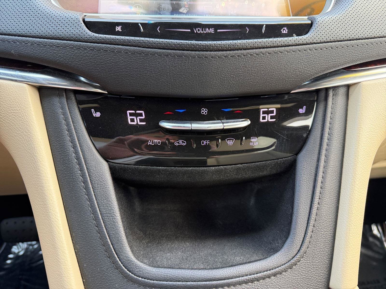 2019 Cadillac XT5 Base