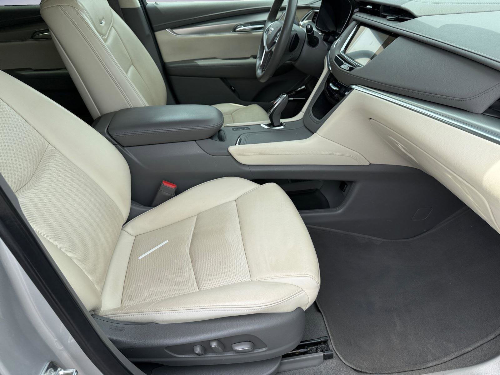 2019 Cadillac XT5 Base