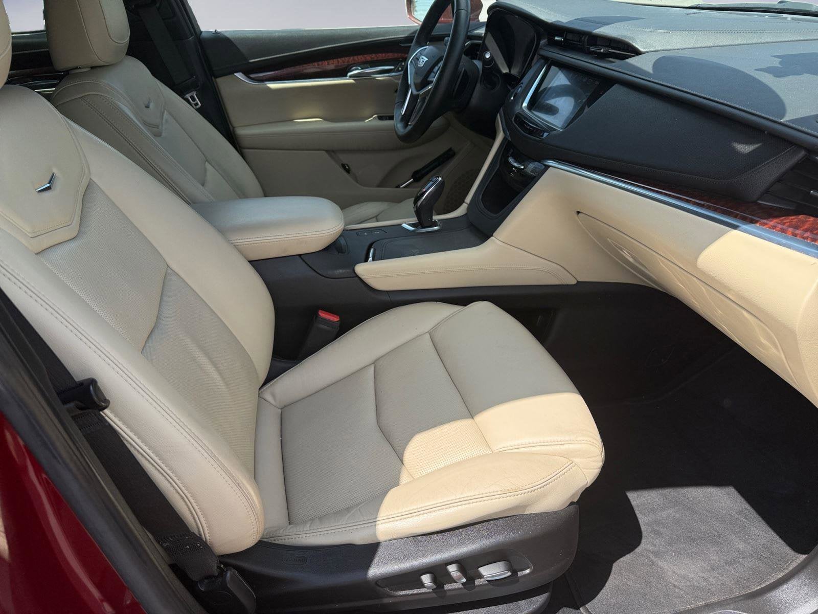 2018 Cadillac XT5 Base