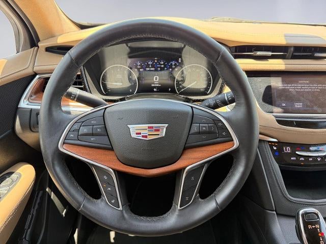 2017 Cadillac XT5 AWD 4dr Platinum