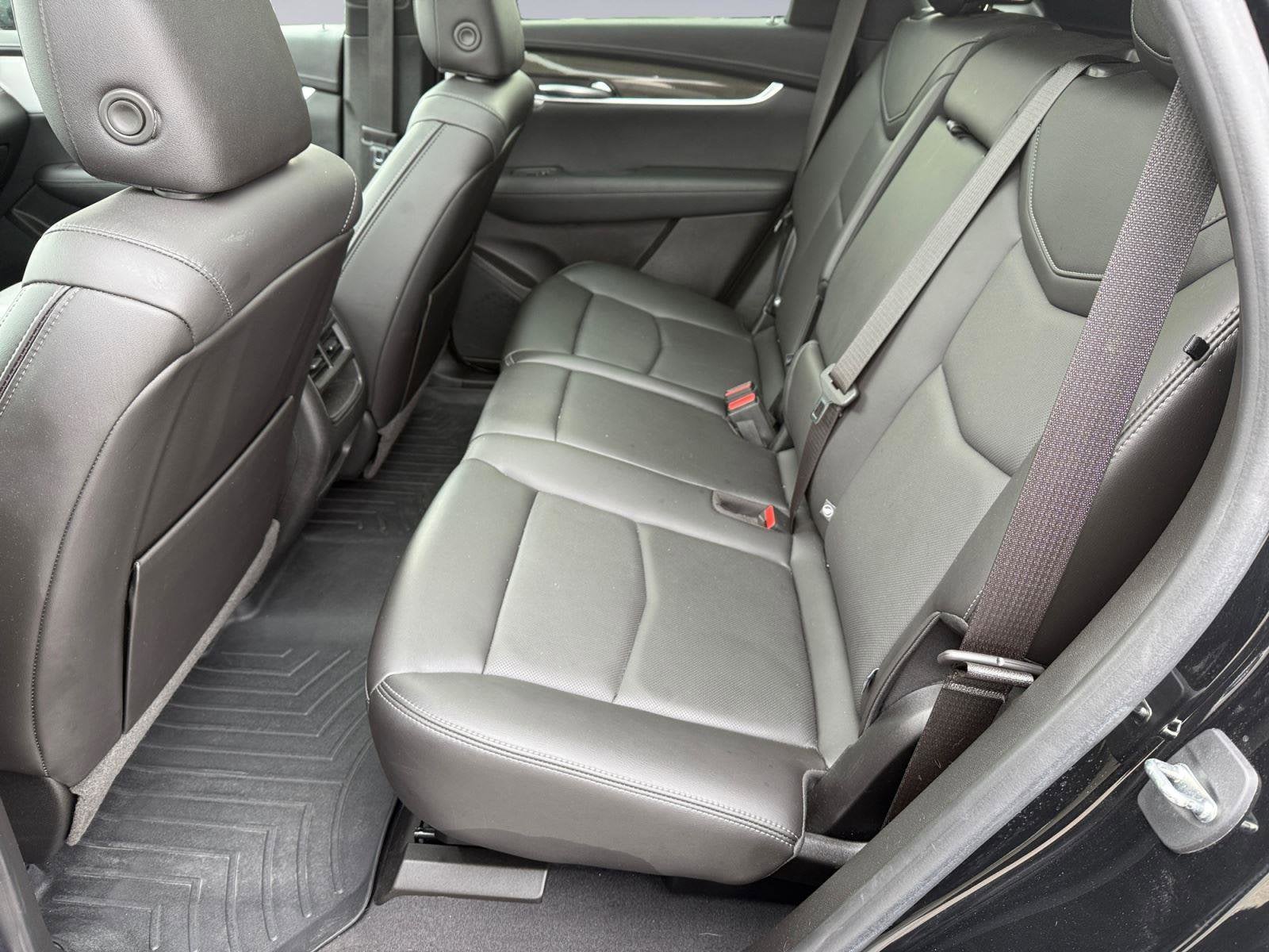 2021 Cadillac XT5 Base