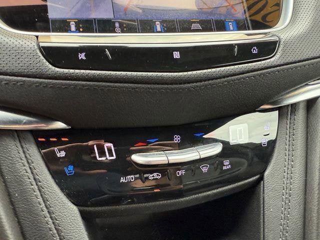 2021 Cadillac XT5 Base