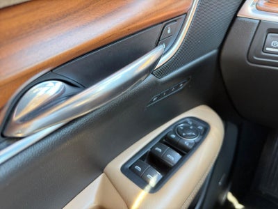 2018 Cadillac XT5 Base