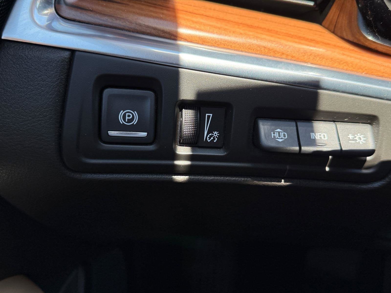 2018 Cadillac XT5 Base