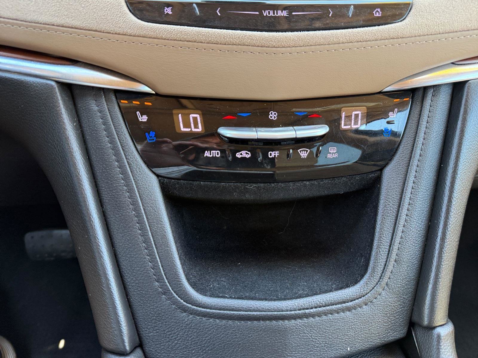2018 Cadillac XT5 Base