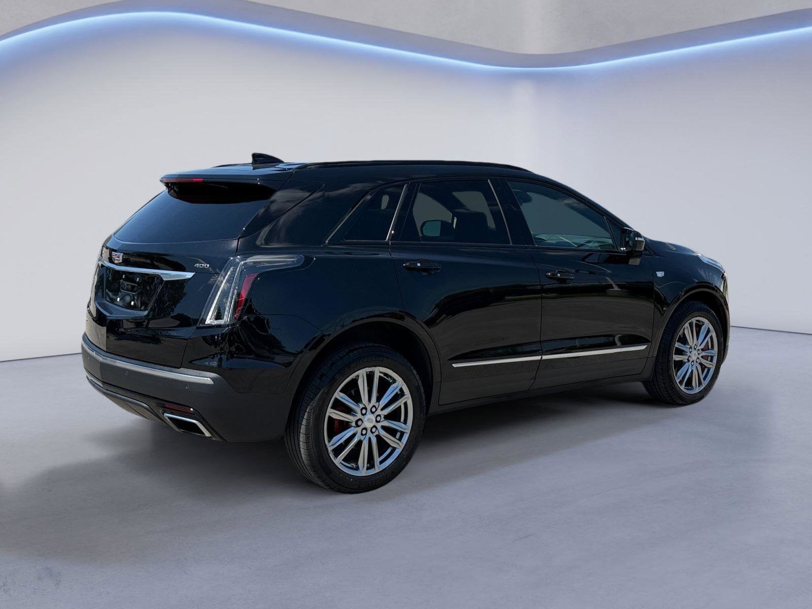 2023 Cadillac XT5 Base