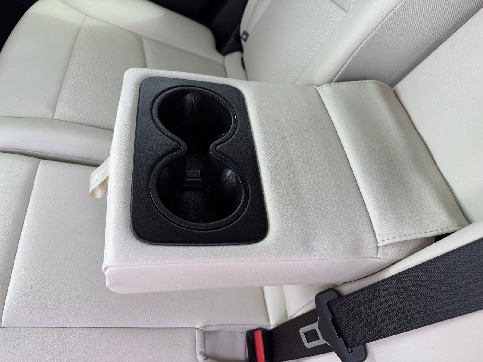 2023 Cadillac XT5 Base