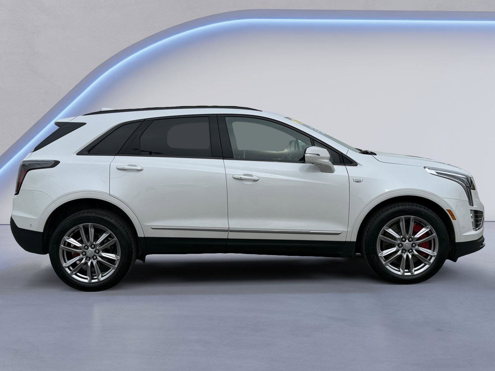 2023 Cadillac XT5 Base
