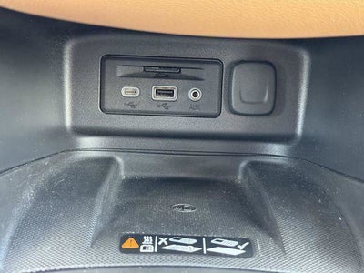 2024 Cadillac XT5 Base