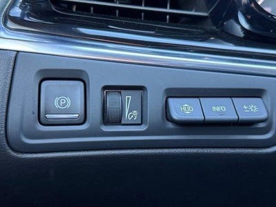 2020 Cadillac XT6 Base