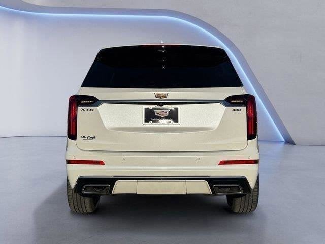 2020 Cadillac XT6 Base