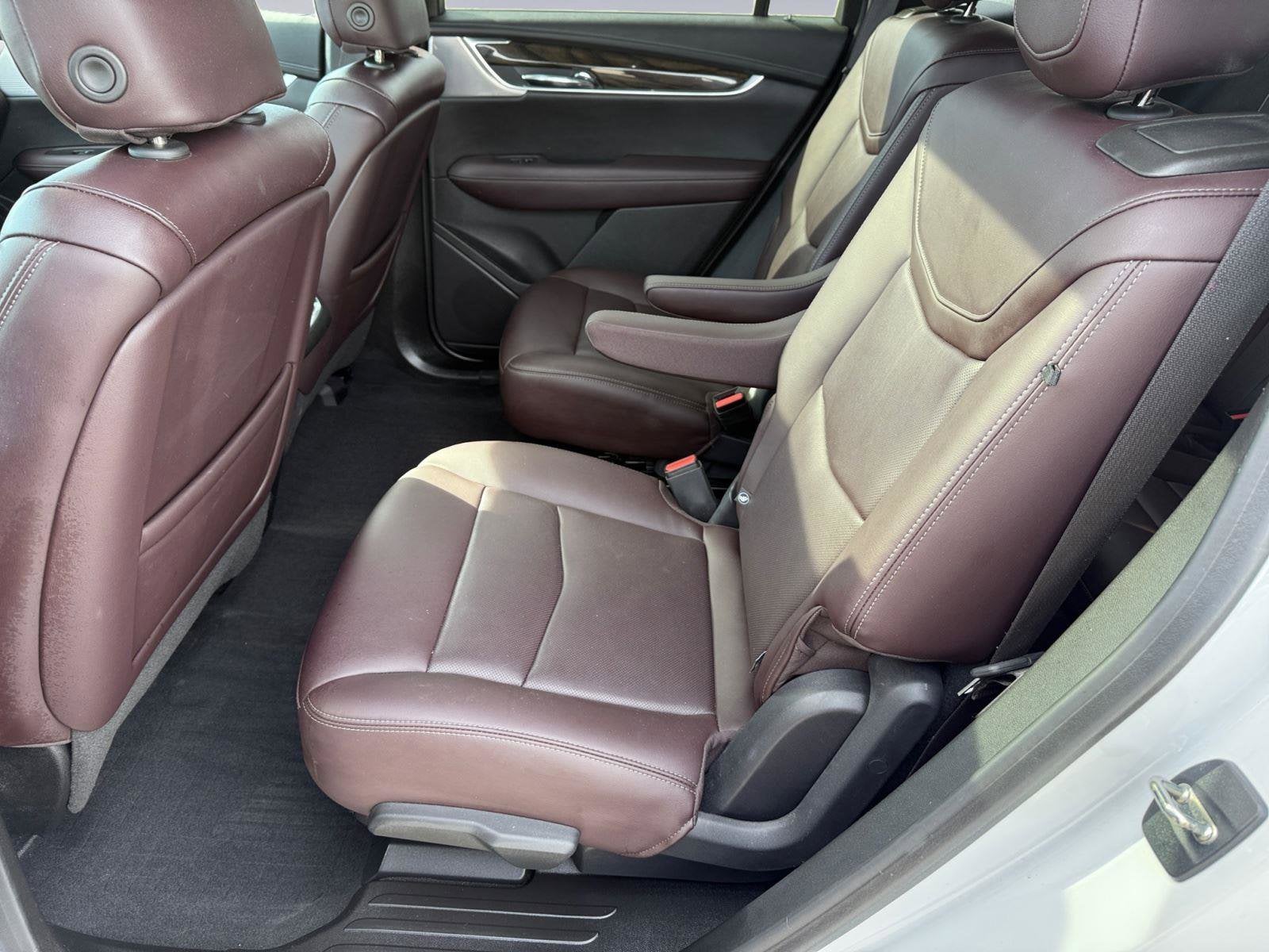 2021 Cadillac XT6 Base