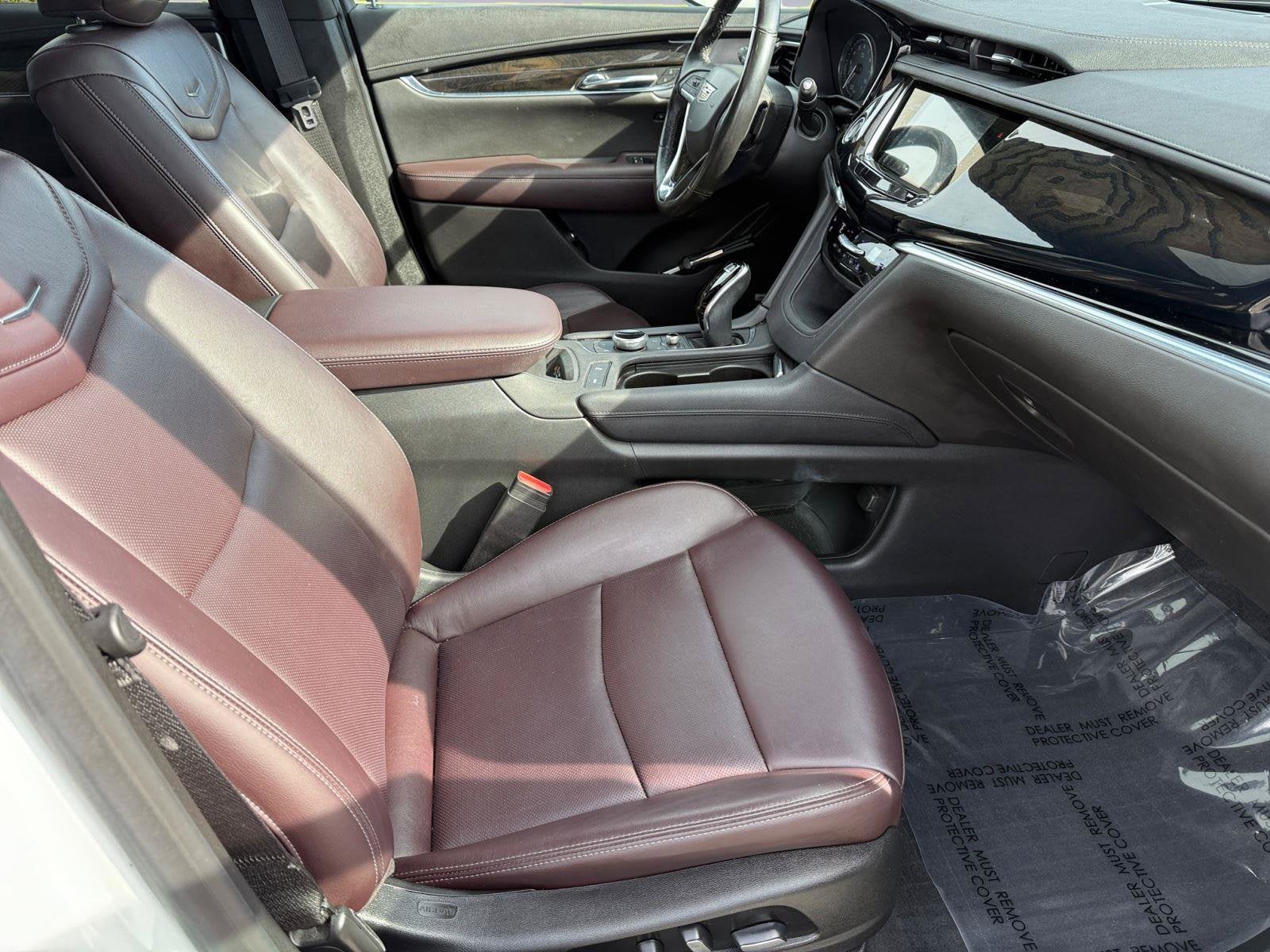 2021 Cadillac XT6 Base