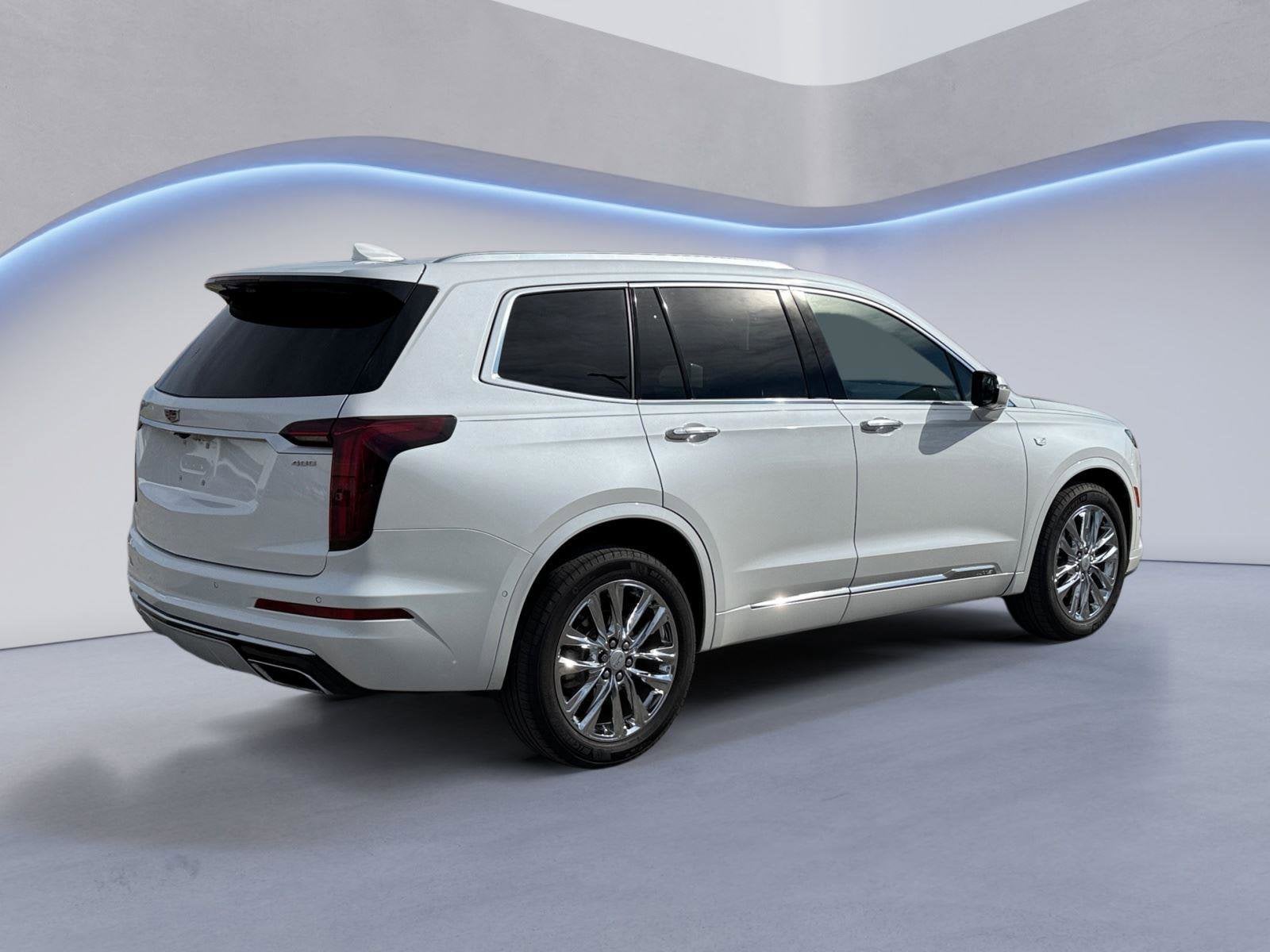 2021 Cadillac XT6 Base