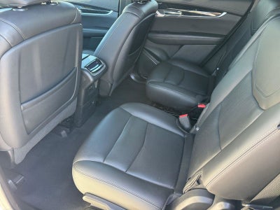 2022 Cadillac XT6 Base