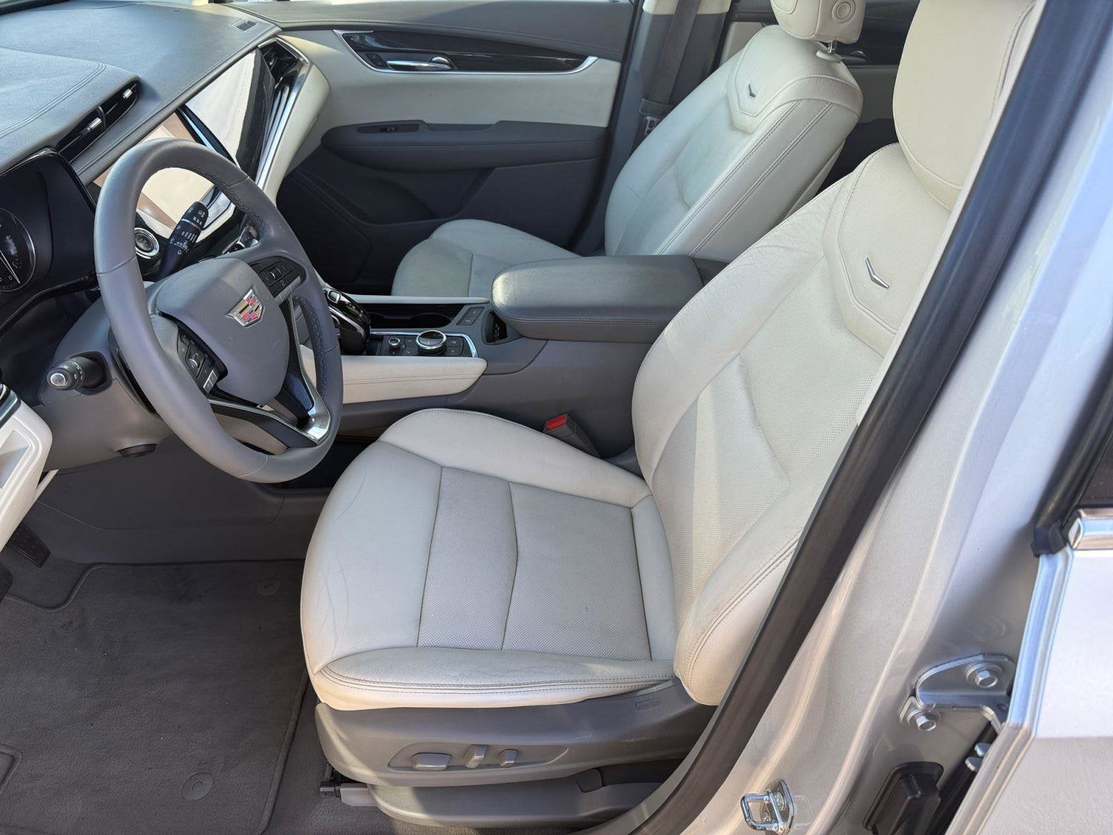 2020 Cadillac XT6 Base