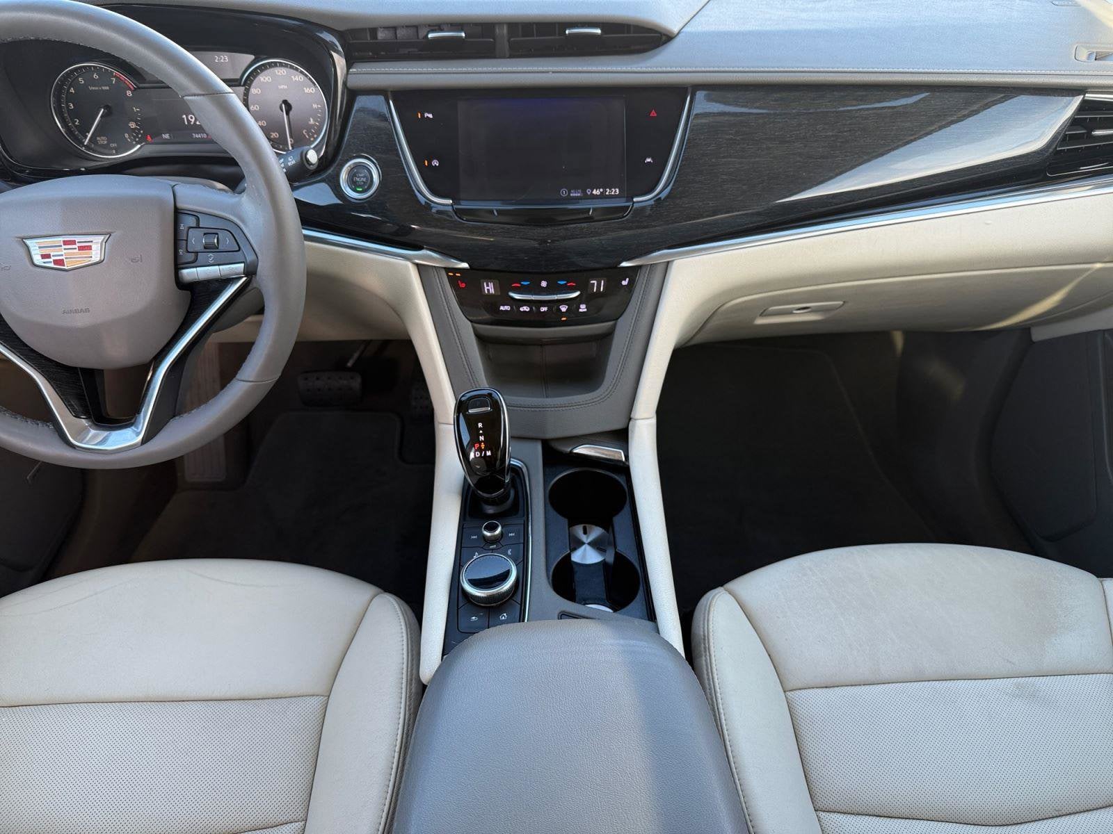 2020 Cadillac XT6 Base