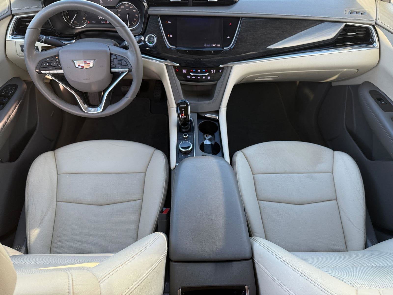 2020 Cadillac XT6 Base