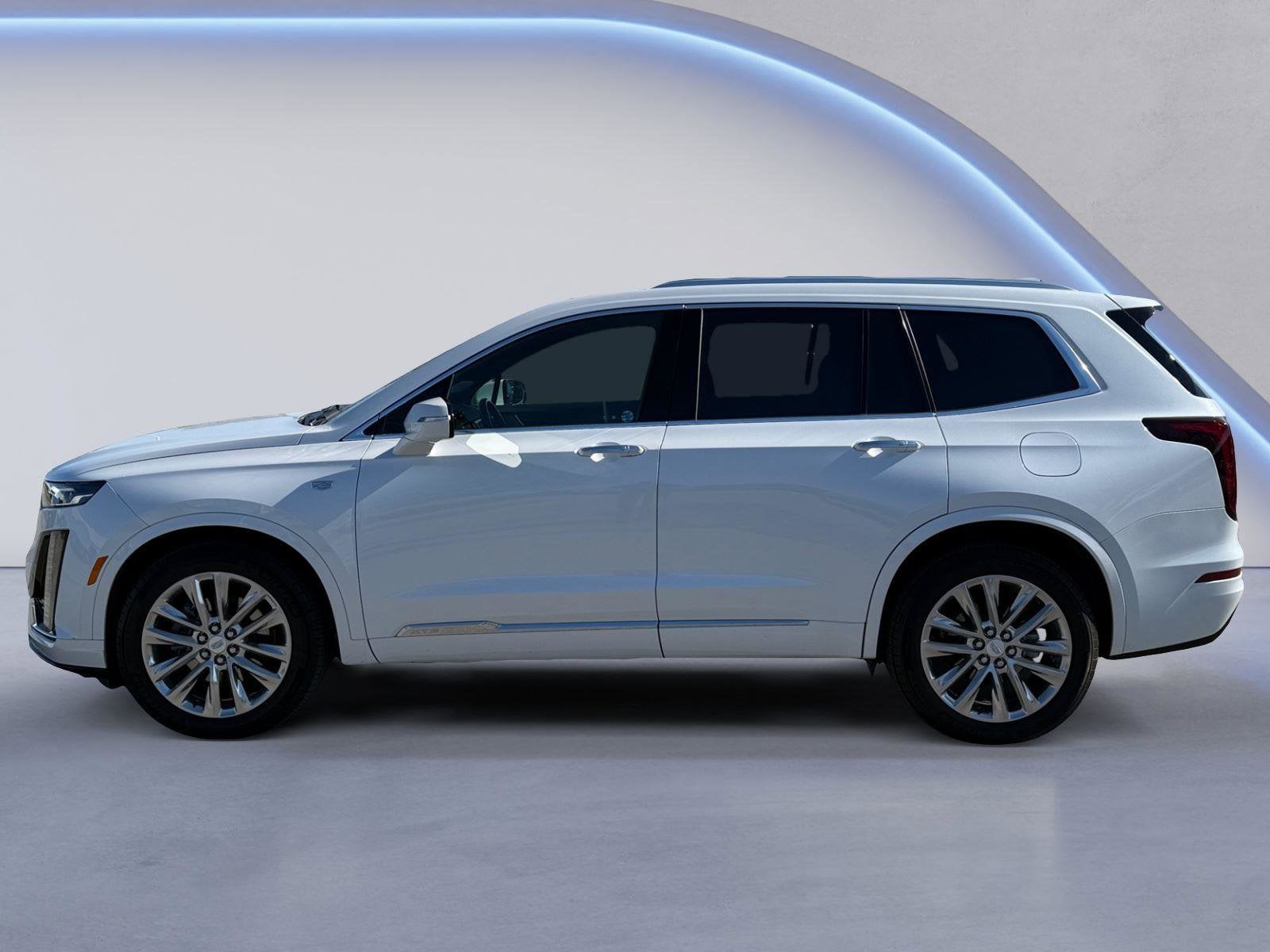 2024 Cadillac XT6 Base