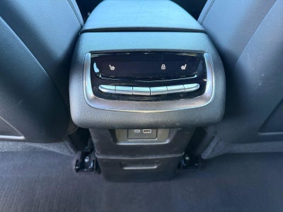 2024 Cadillac XT6 Base