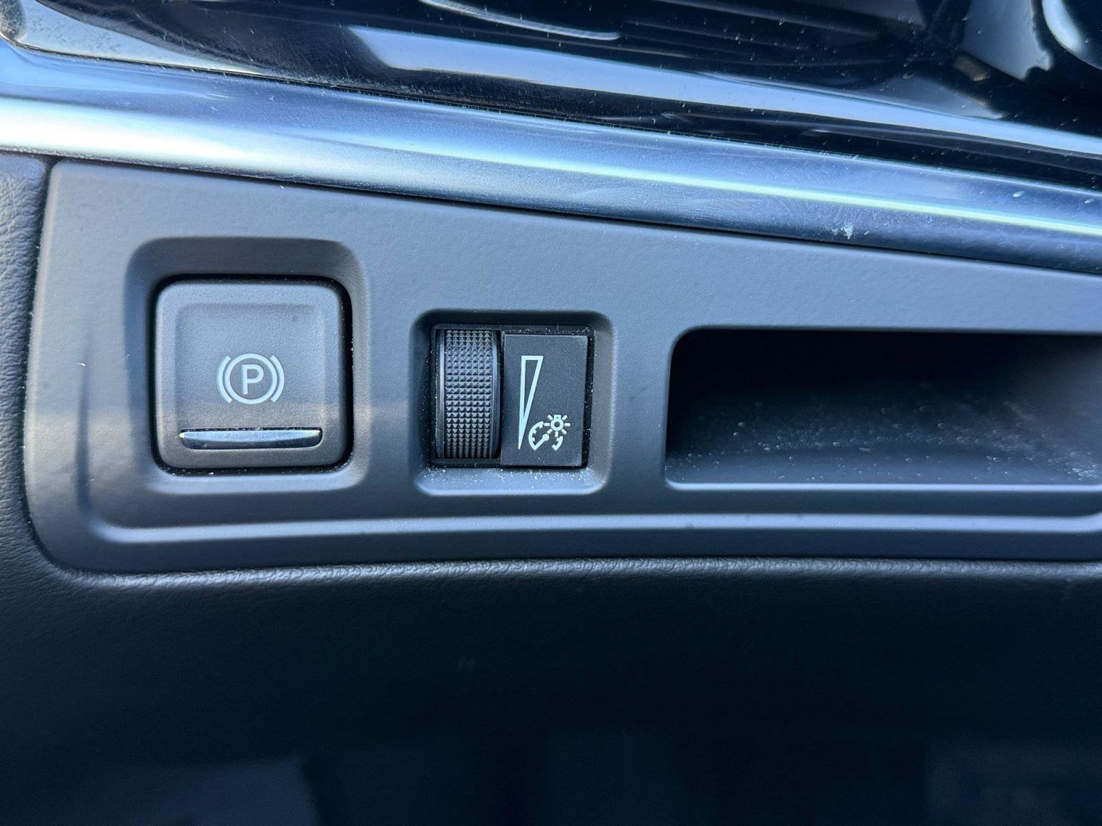 2024 Cadillac XT6 Base