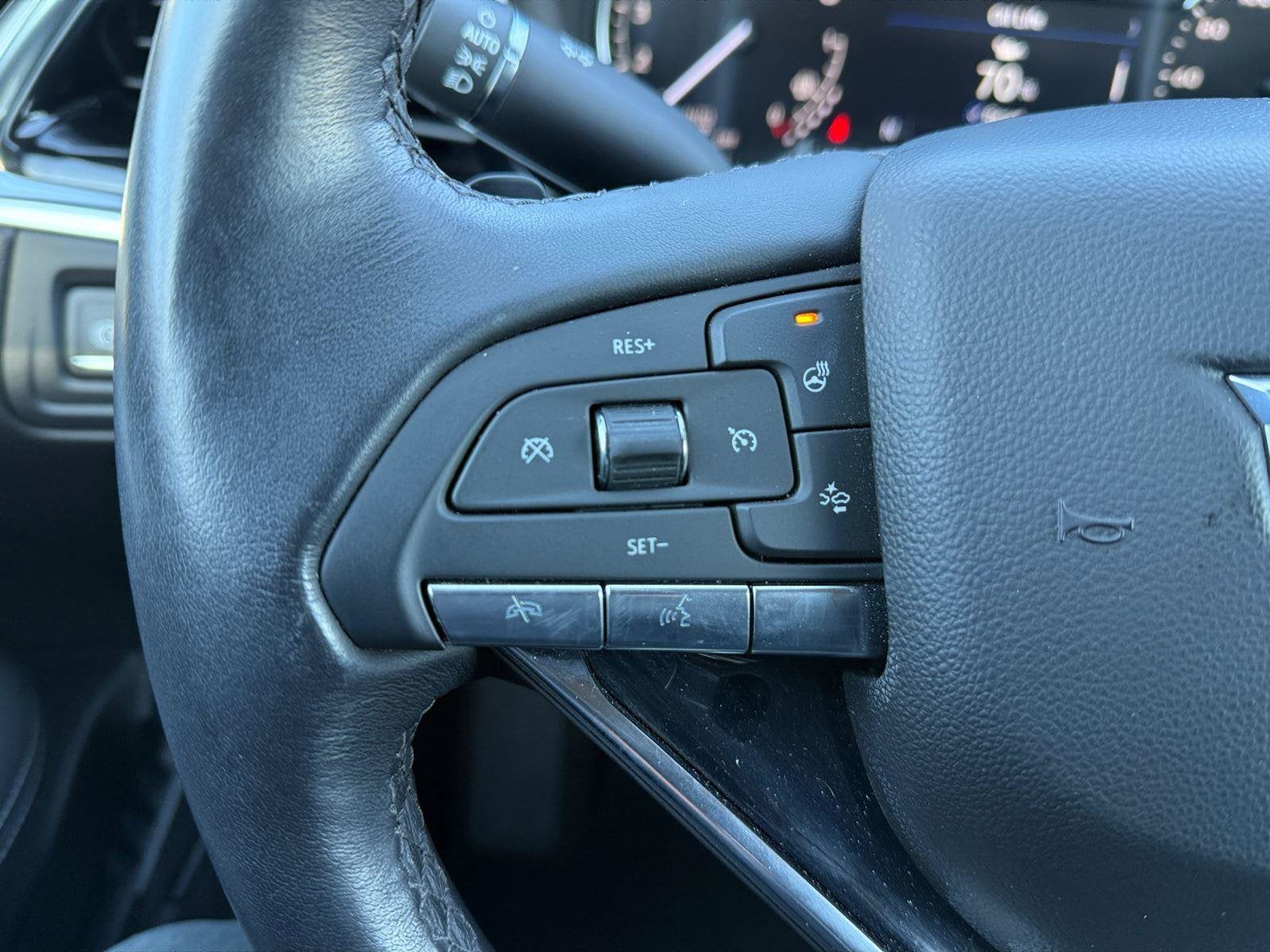 2024 Cadillac XT6 Base