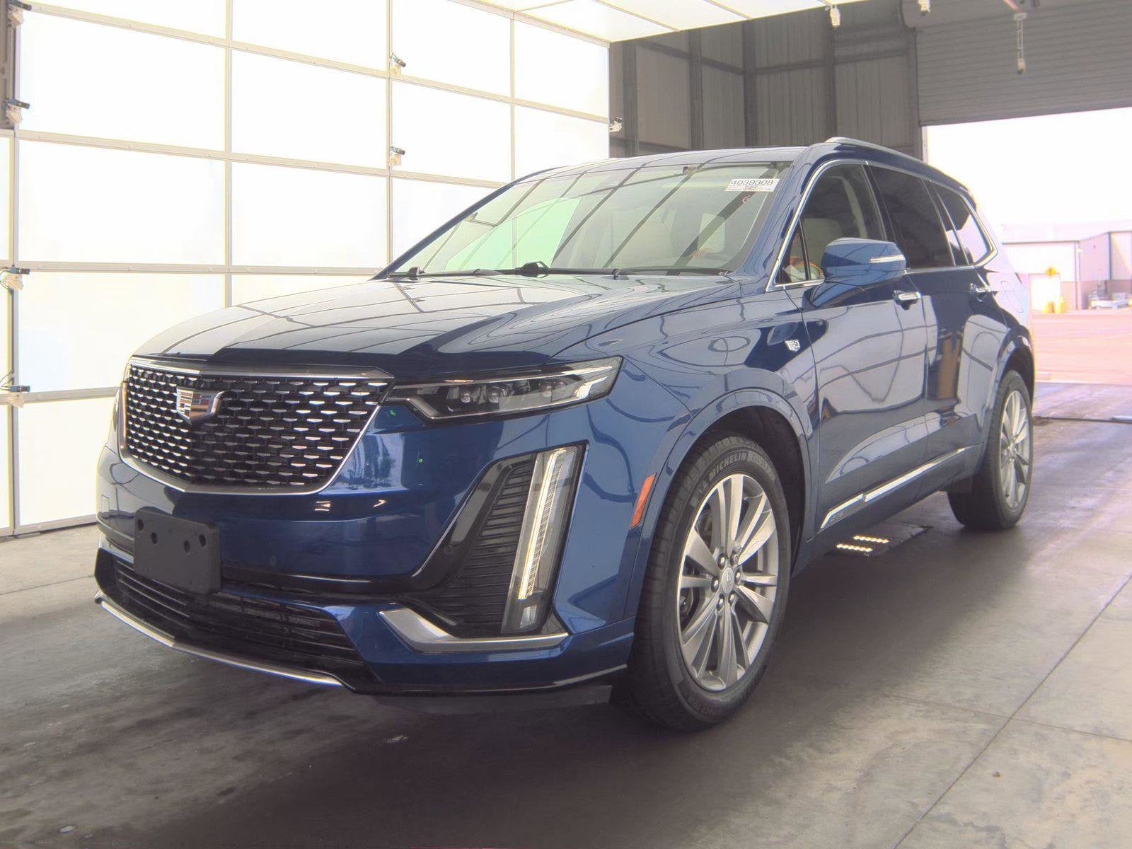 2023 Cadillac XT6 Base