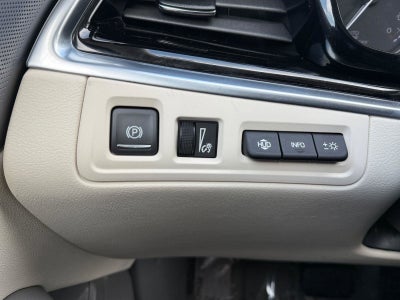 2024 Cadillac XT6 Base