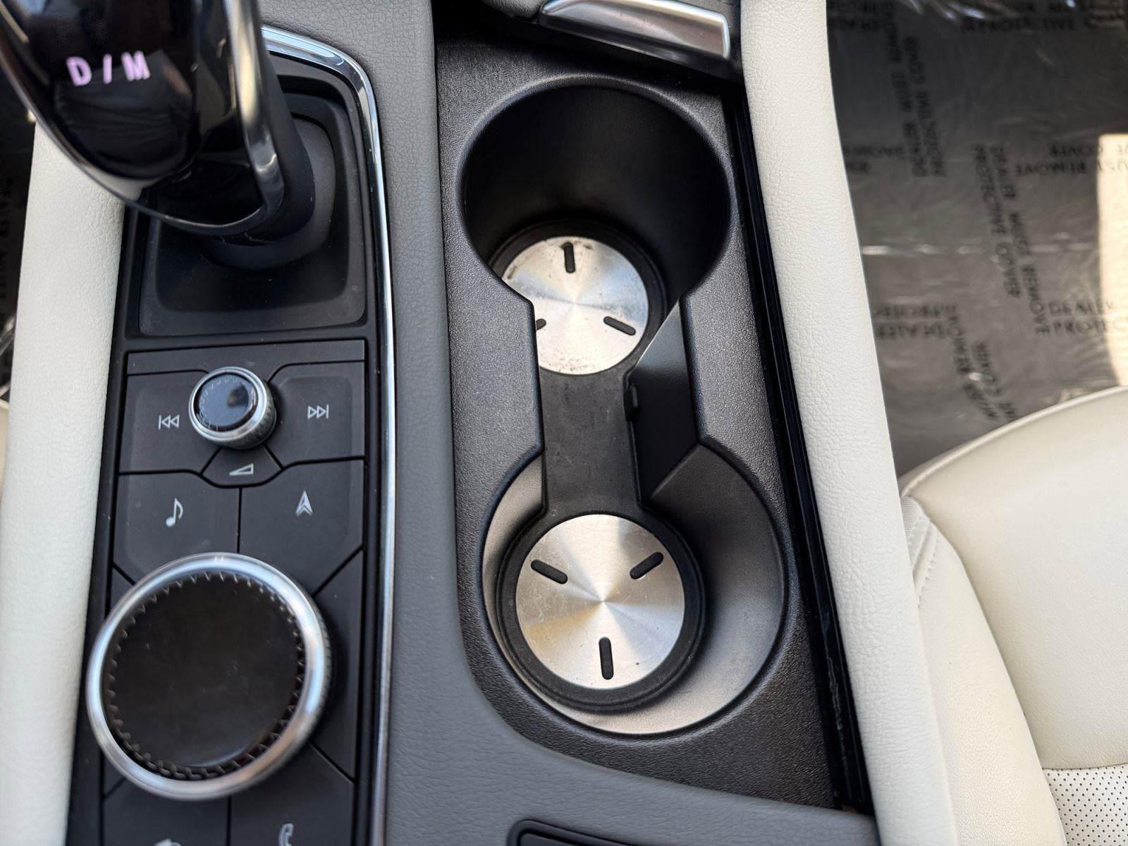 2024 Cadillac XT6 Base