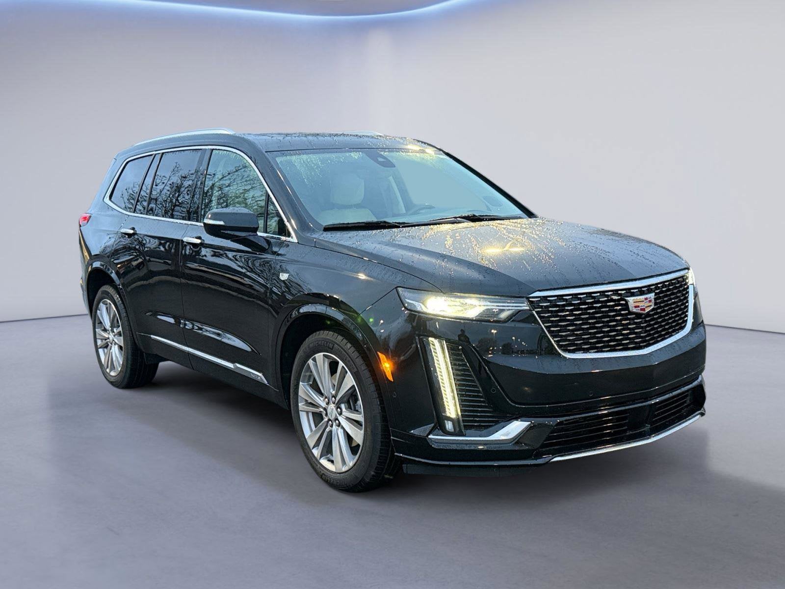 2024 Cadillac XT6 Base