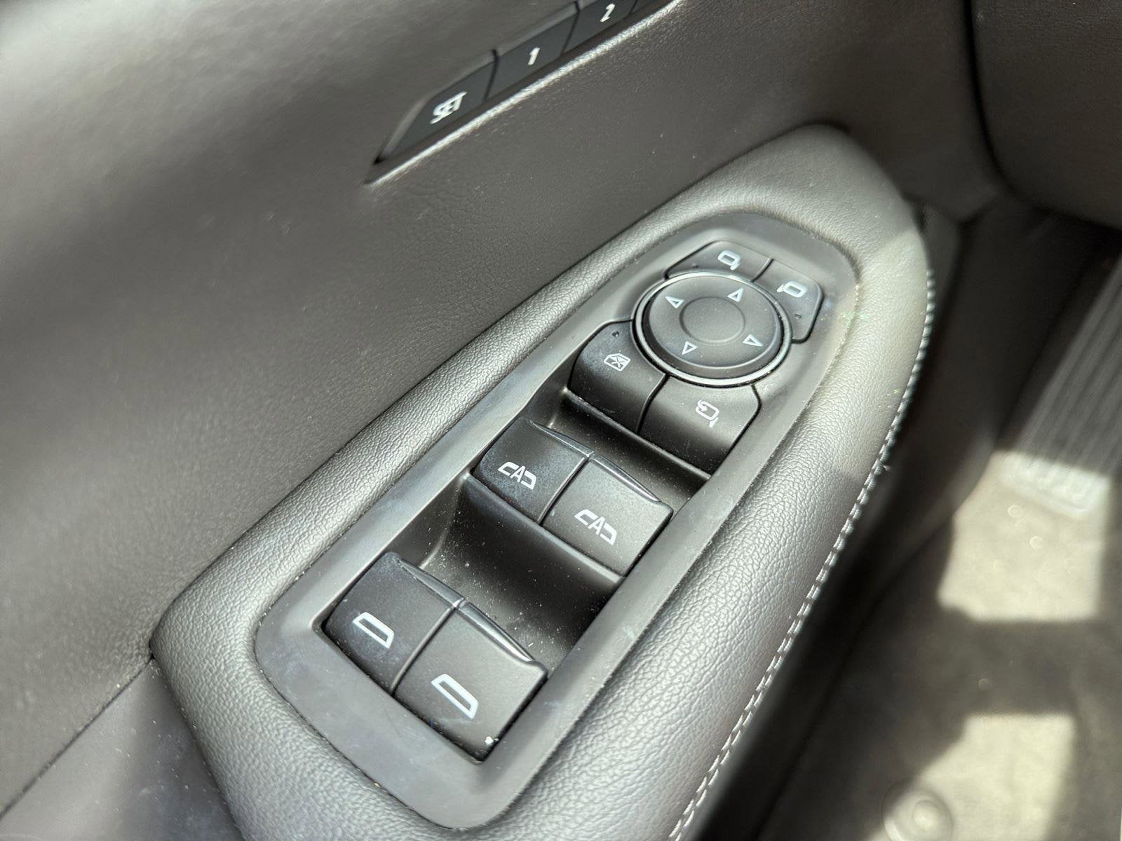 2024 Cadillac XT6 Base
