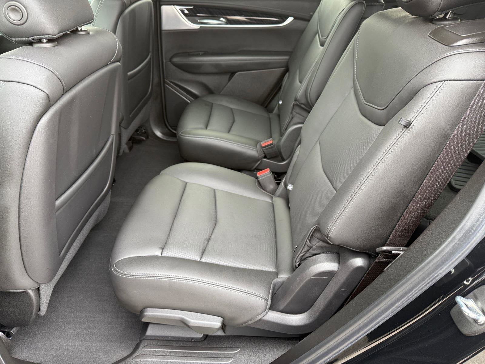 2024 Cadillac XT6 Base