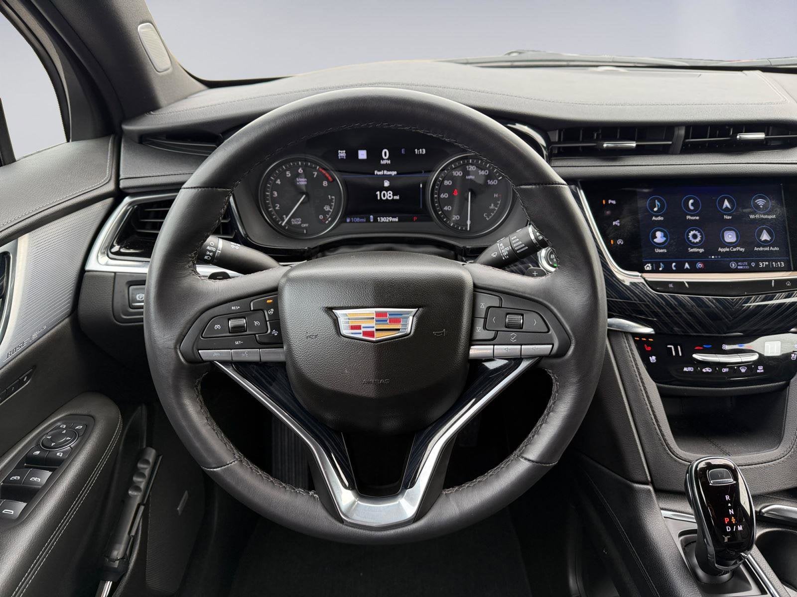 2024 Cadillac XT6 Base