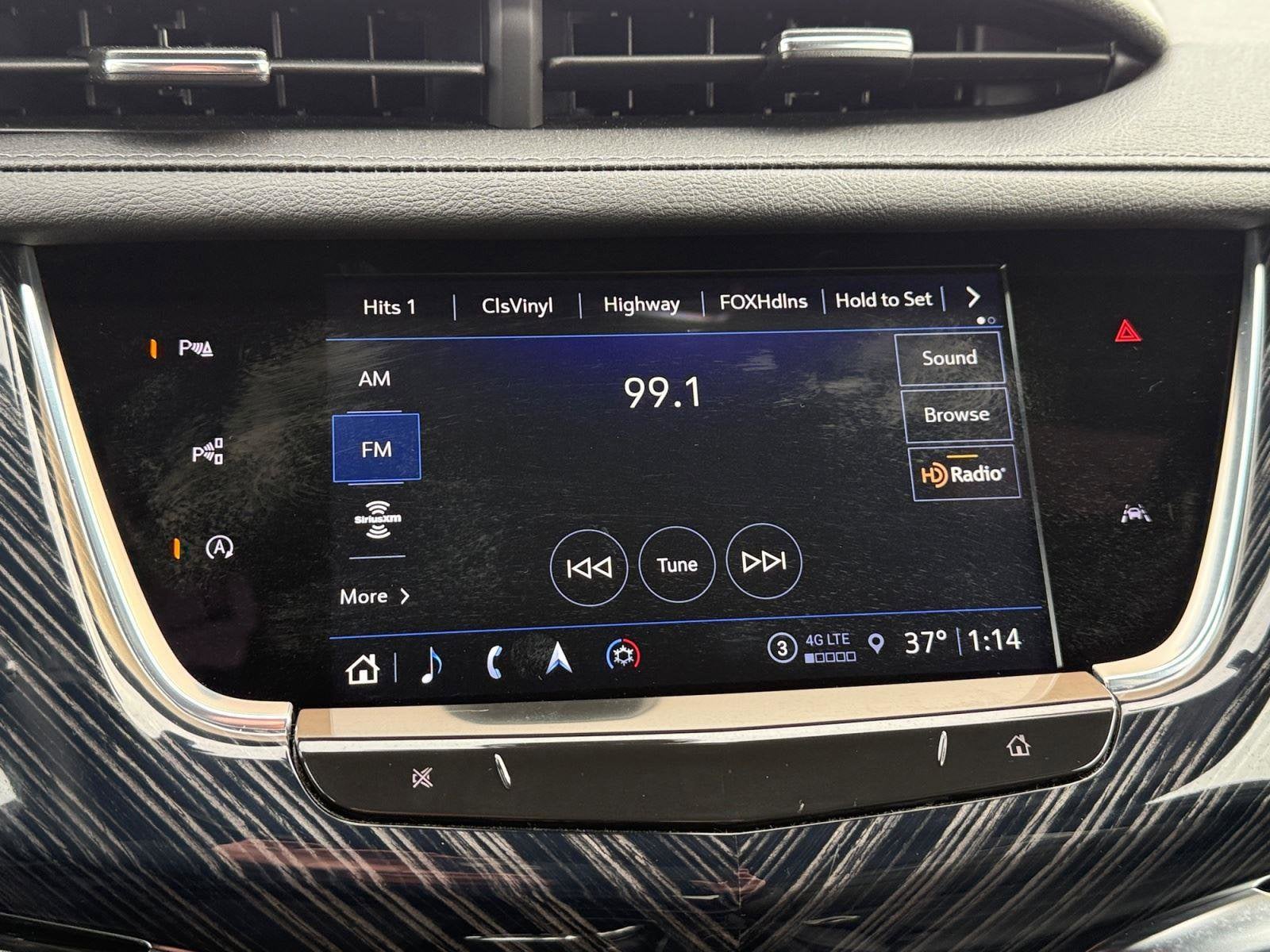 2024 Cadillac XT6 Base