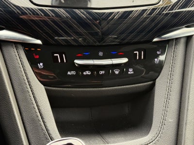 2024 Cadillac XT6 Base