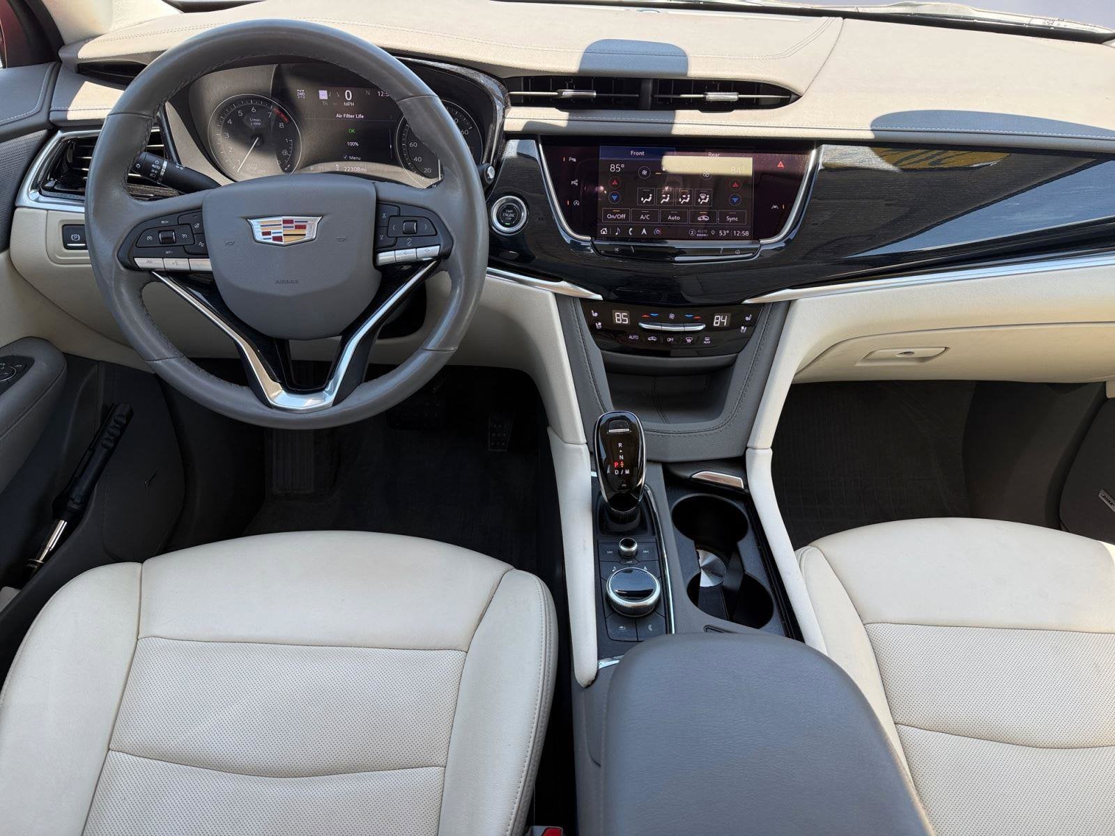 2024 Cadillac XT6 Base