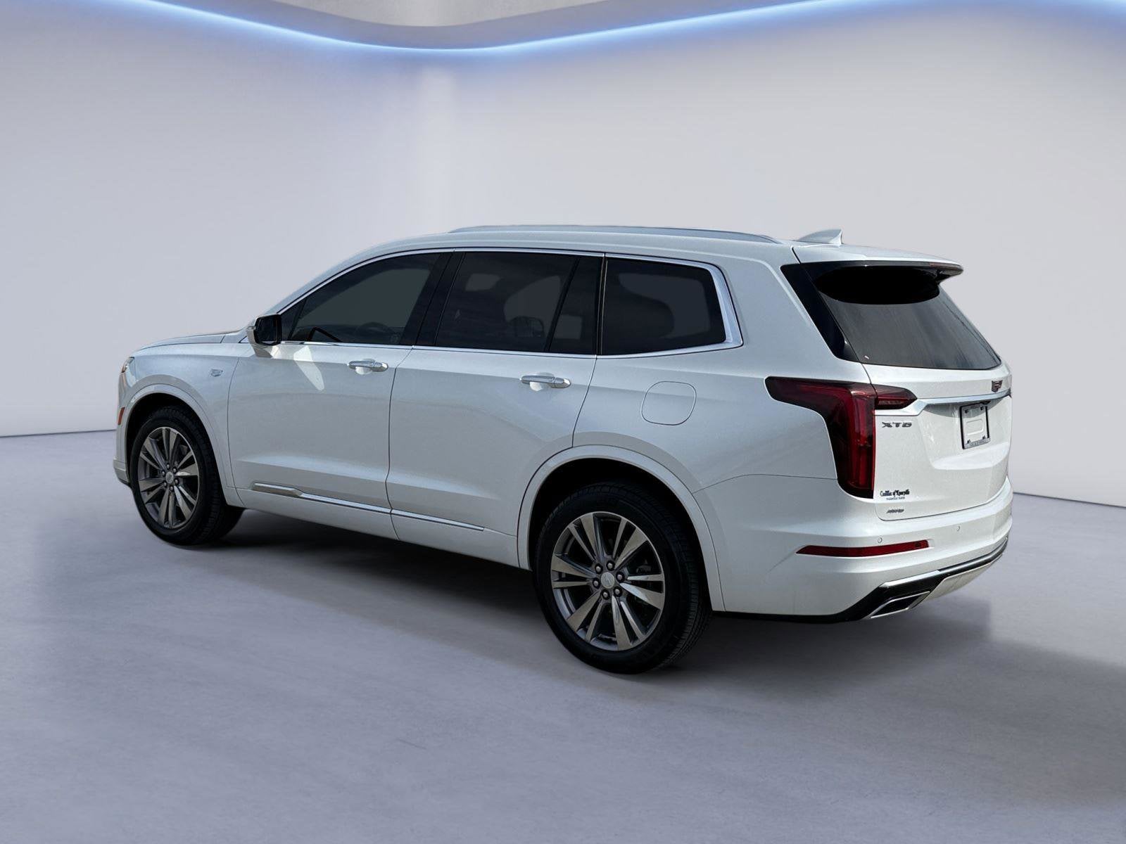2024 Cadillac XT6 Base