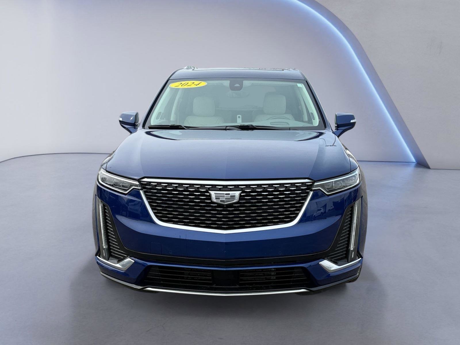 2024 Cadillac XT6 Base