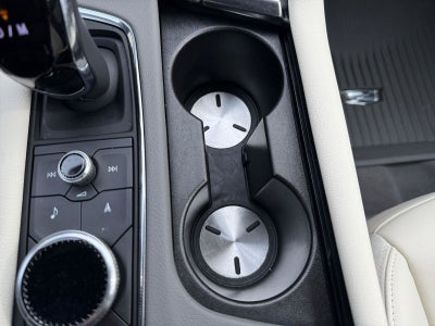 2024 Cadillac XT6 Base