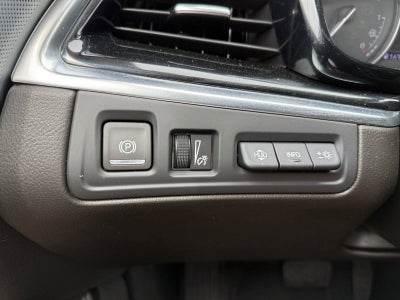 2024 Cadillac XT6 Base