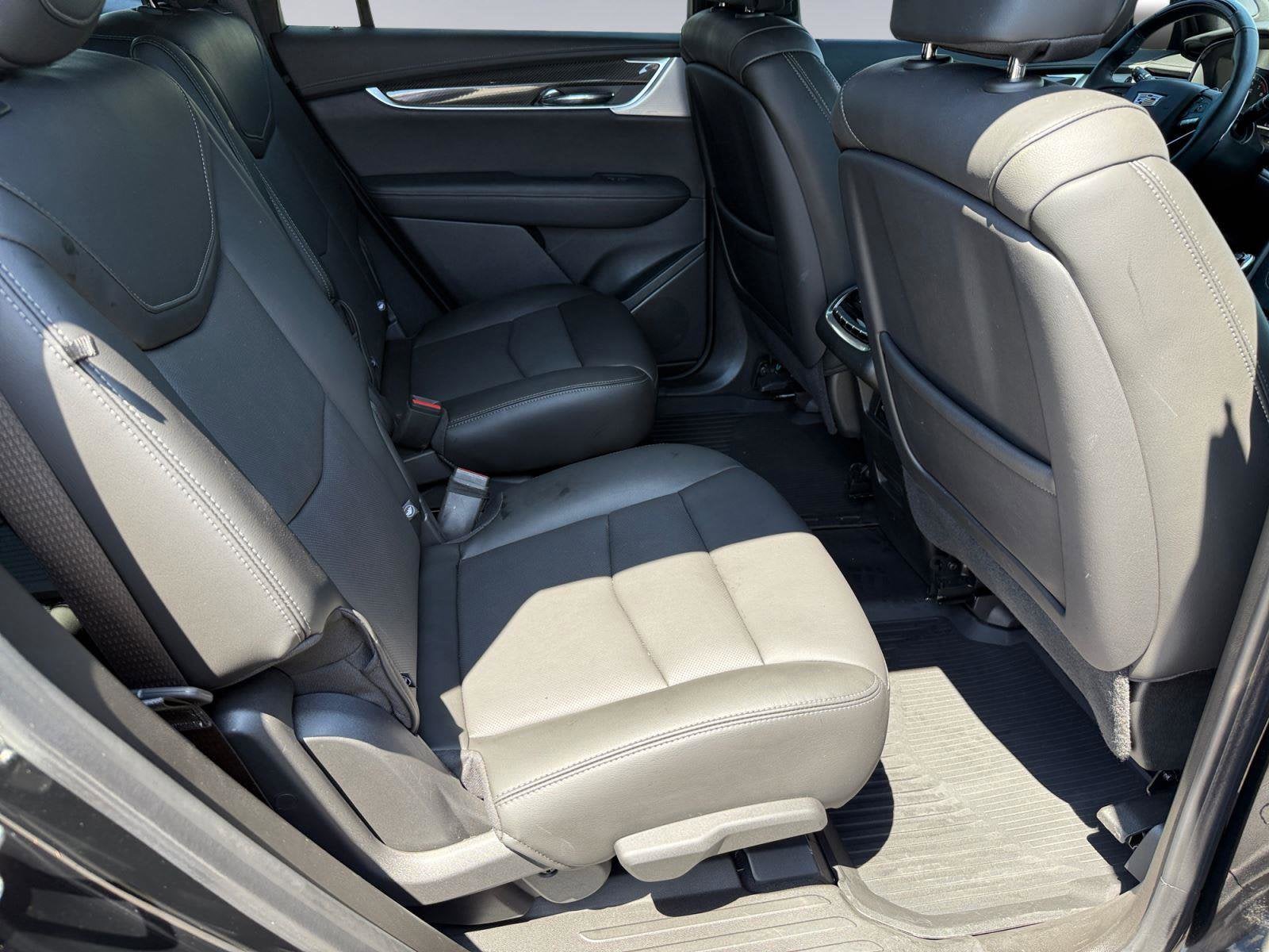 2024 Cadillac XT6 Base