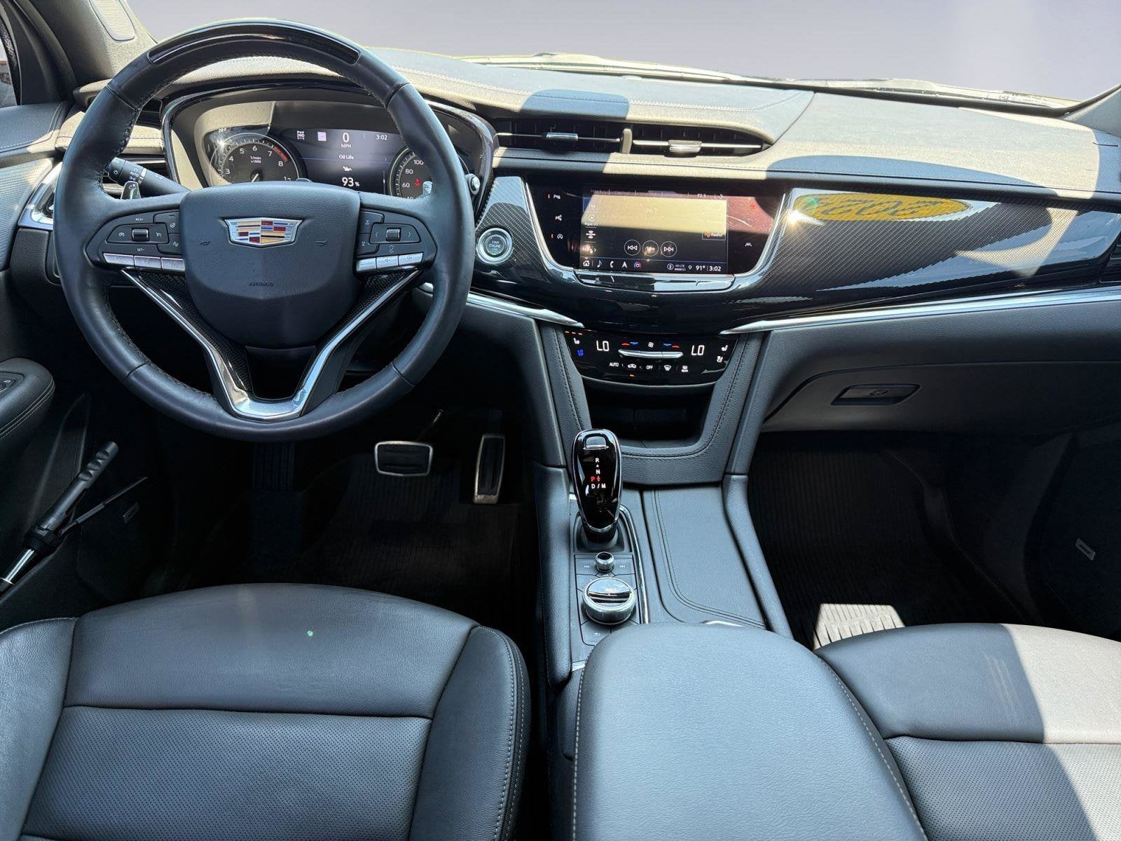 2024 Cadillac XT6 Base
