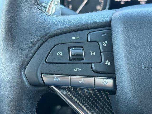 2023 Cadillac XT6 Base