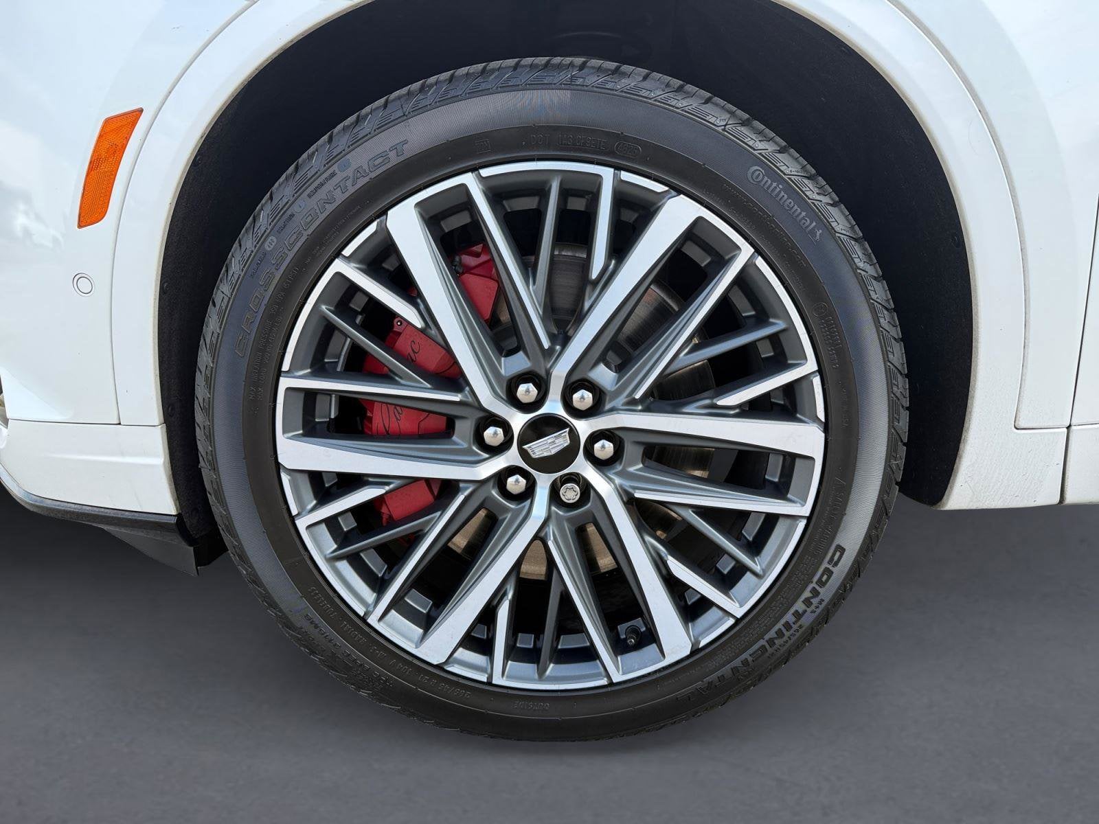 2024 Cadillac XT6 Base