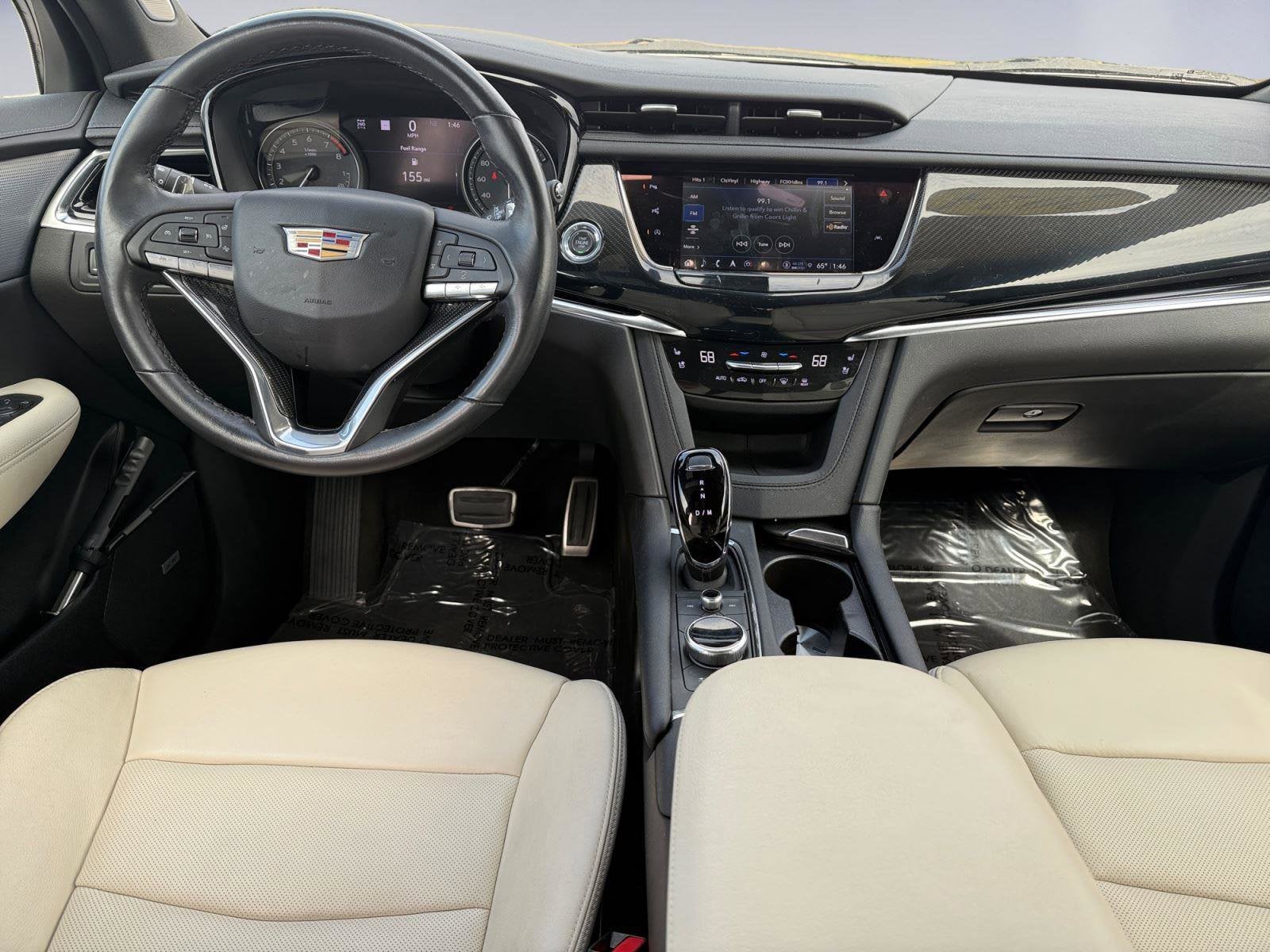 2024 Cadillac XT6 Base